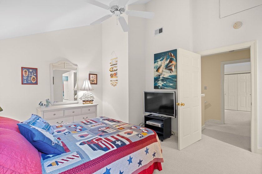Pack your bags and step into a fully furnished, turnkey - photo 27