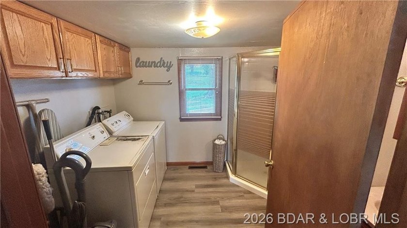 BACK ON THE Market at no fault of the seller. Charming 3-bedroom - photo 40