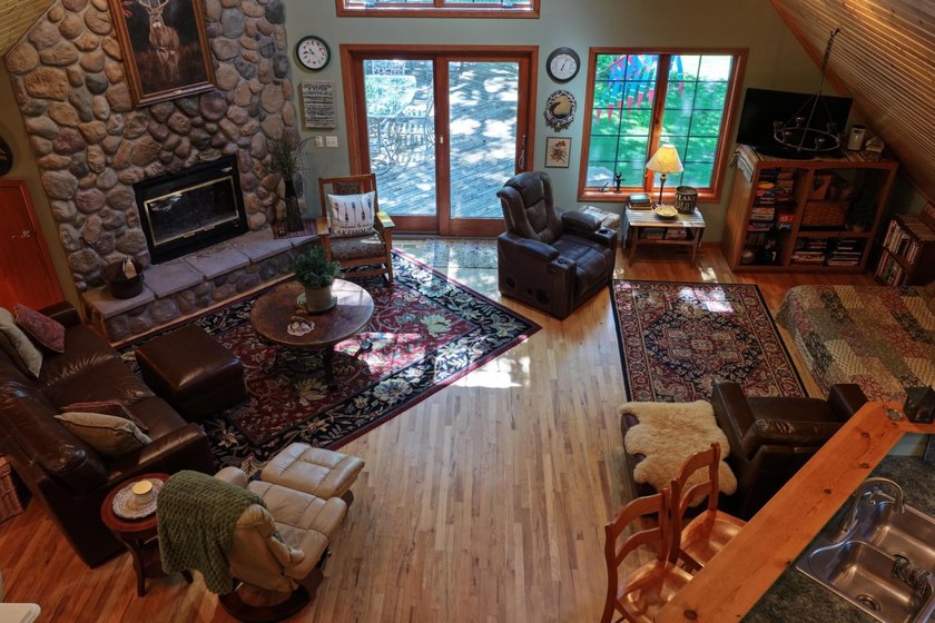 The best of Lake Pepin at your fingertips and the perfect - photo 11