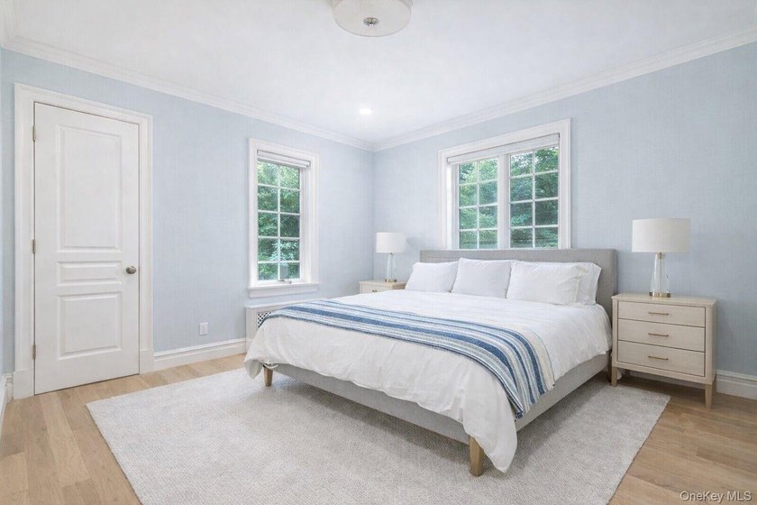 A rare opportunity to own a truly exceptional, fully detached - photo 16