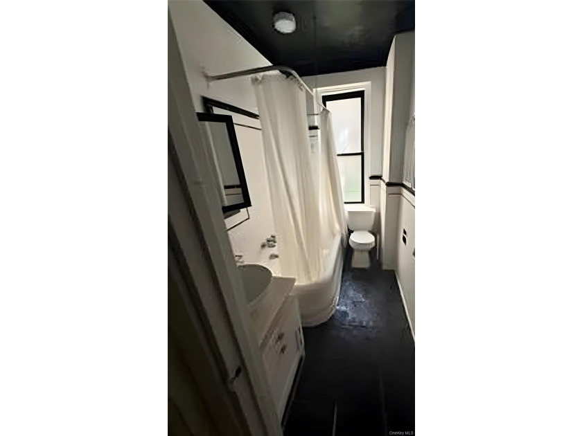 A Bright 1-bed located on the second floor , 1-bath co-op with - photo 6