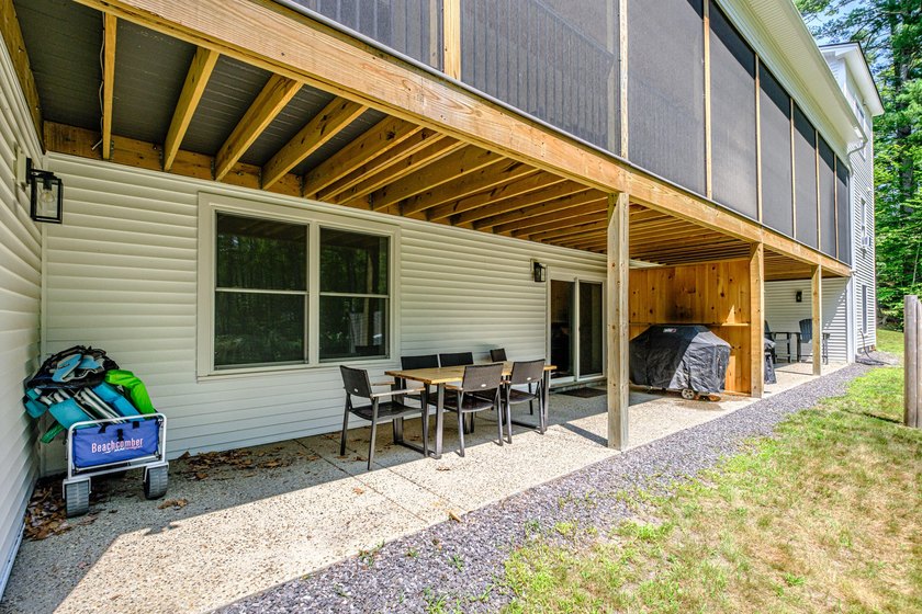 Double the fun or double the income! This 1-year-new Custom - photo 8