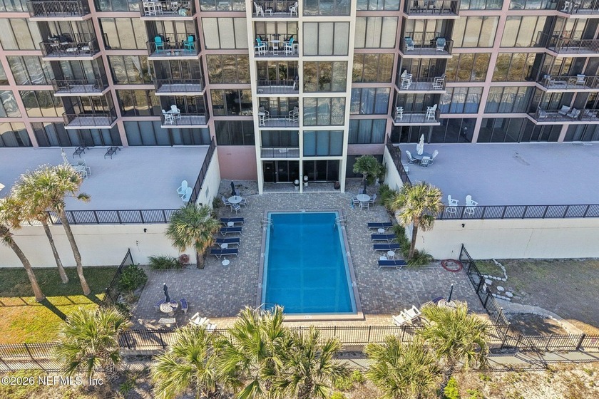 Wake up to endless ocean views in this stunning 6th-floor - photo 33
