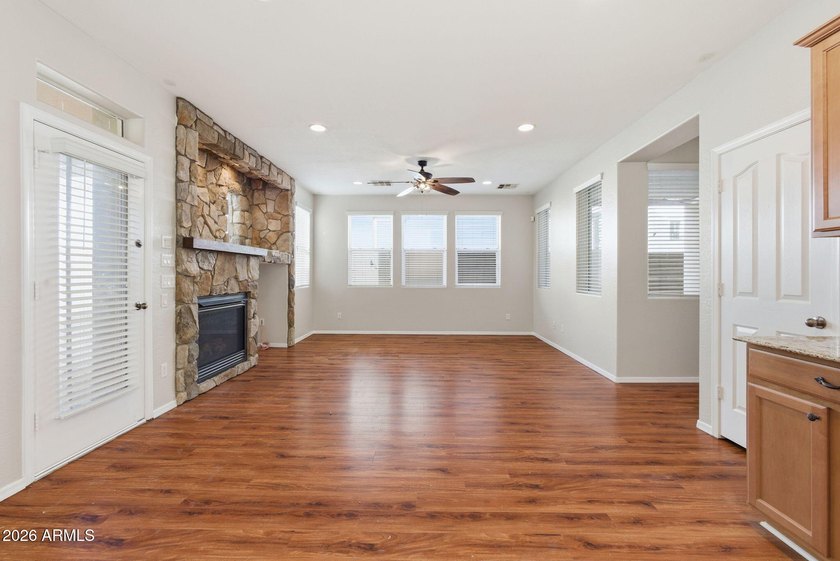 Gorgeous low maintenance single family home conveniently nestled - photo 8