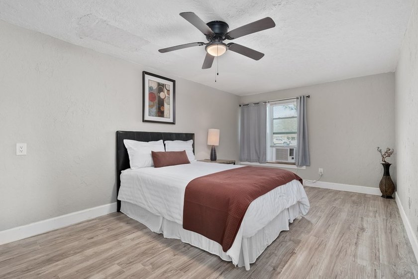 This fourplex is ideally situated in the heart of Rockport - photo 11