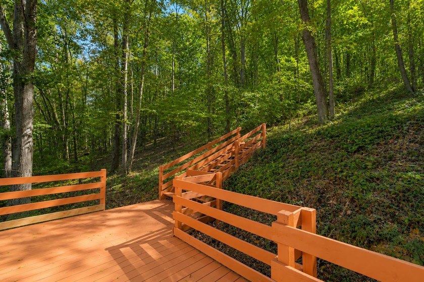 Discover peaceful country living in the River Bluffs - photo 34