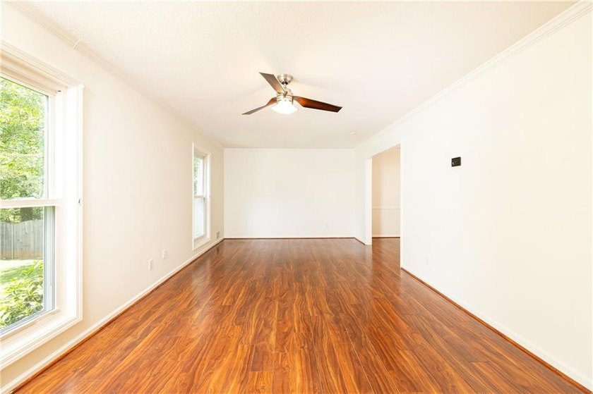 Welcome to this East Cobb gem in the highly sought-after Colony - photo 7