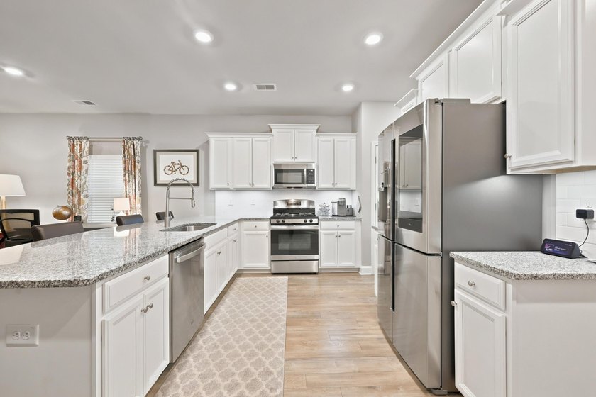 Coastal living meets timeless comfort at 479 Harbison Circle - photo 13