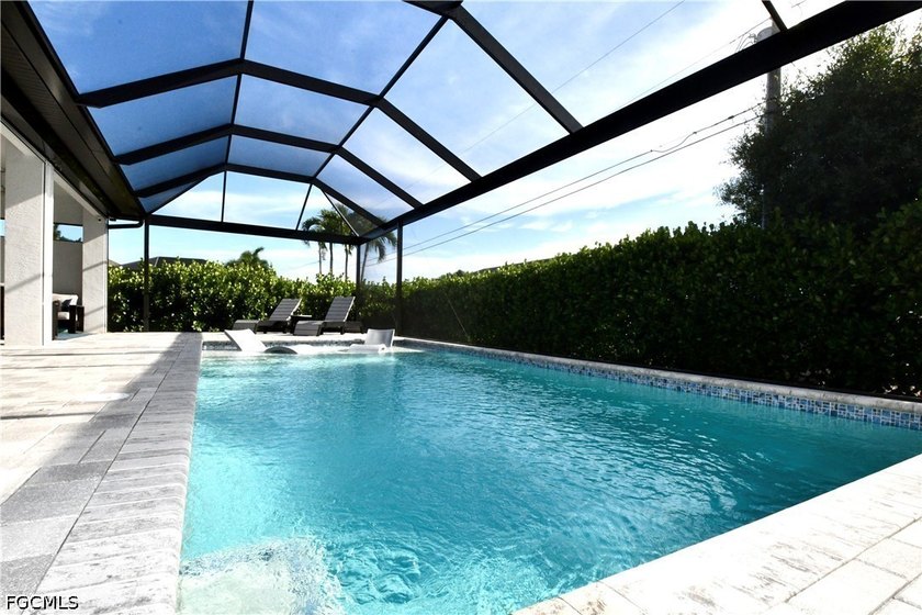 Exceptional custom craftsmanship and thoughtful design define - photo 31