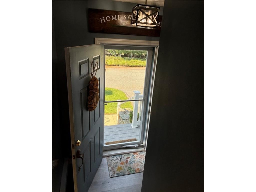 A great Town Home at a Great Price! 2 beds, 2 1/2 baths. Lower - photo 36