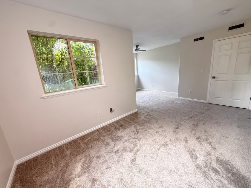 Fabulous completely remodeled, two bedroom, two bathroom, main - photo 9