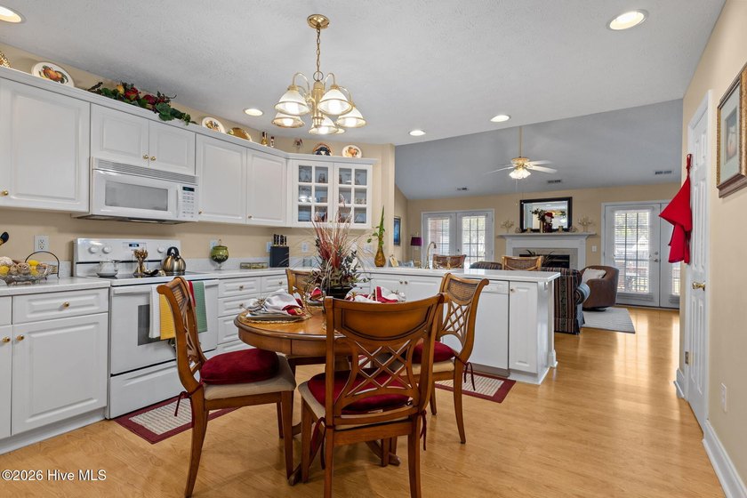 Nestled in the serene and sought-after Berne Glade community - photo 18