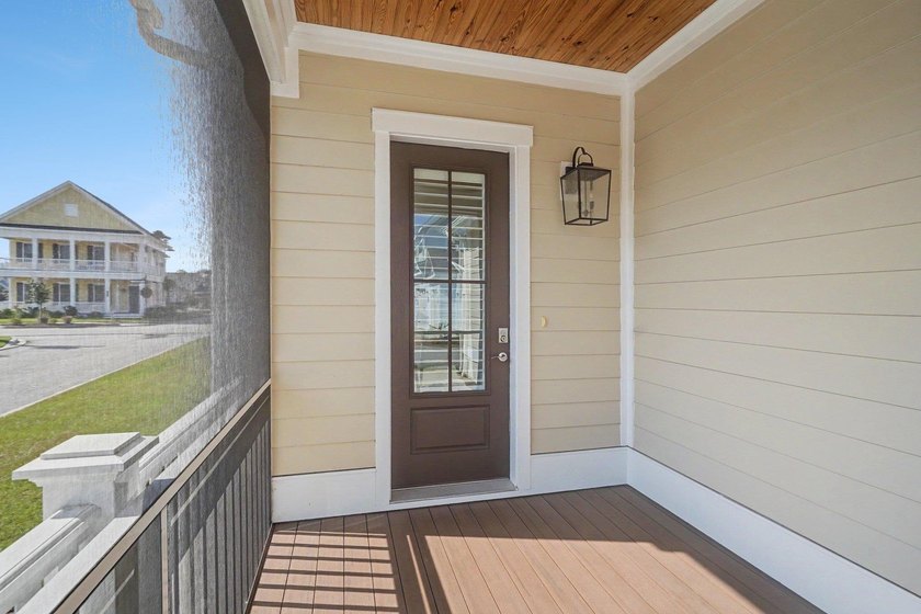 This immaculate Charleston-style Lowcountry home offers - photo 26
