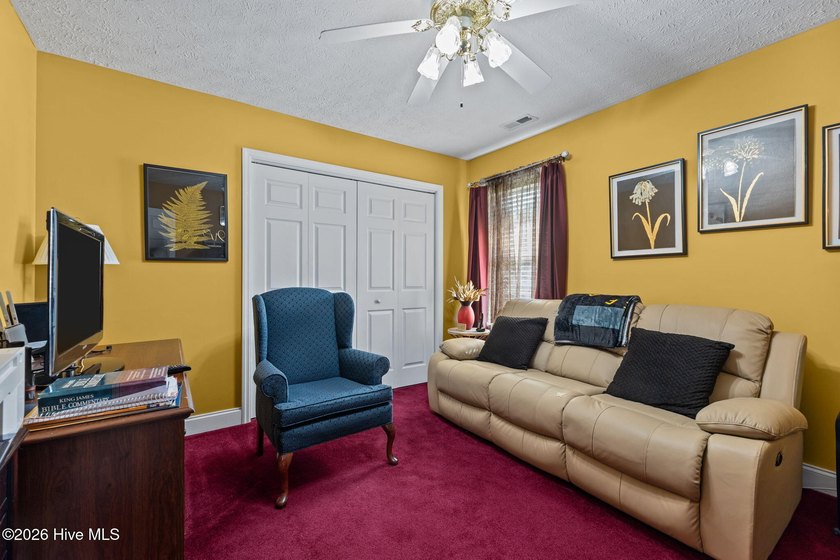 Nestled in the serene and sought-after Berne Glade community - photo 30