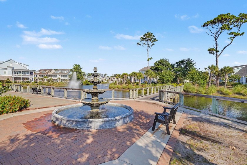 This immaculate Charleston-style Lowcountry home offers - photo 33