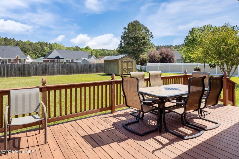 Nestled in the serene and sought-after Berne Glade community - photo 41