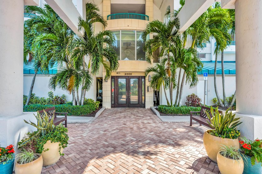 Welcome to your tropical paradise. Milestones completed, and - photo 41