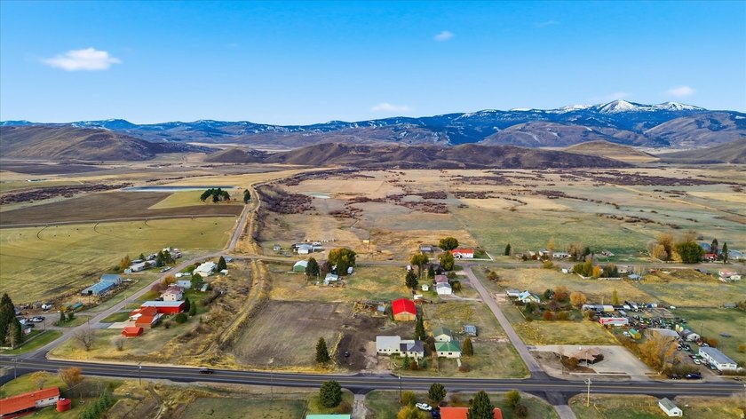 Great property with endless possibilities! Zoned for both - photo 45