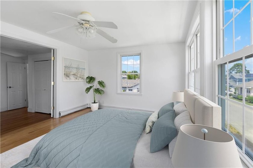 Welcome to your own seaside escape! Perfectly positioned across - photo 17