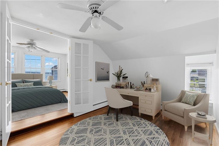 Welcome to your own seaside escape! Perfectly positioned across - photo 19