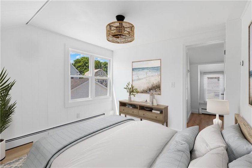 Welcome to your own seaside escape! Perfectly positioned across - photo 22