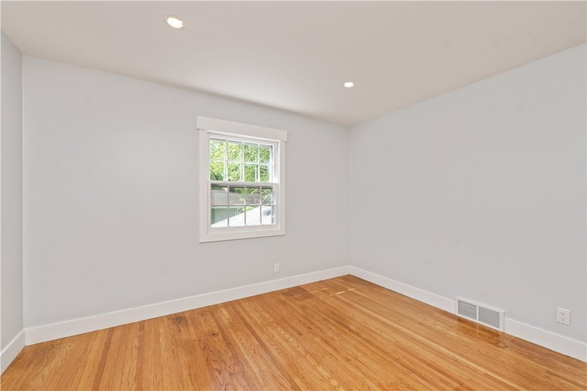 Beautifully updated 4-bedroom, 1.5-bath Colonial nestled on a - photo 23