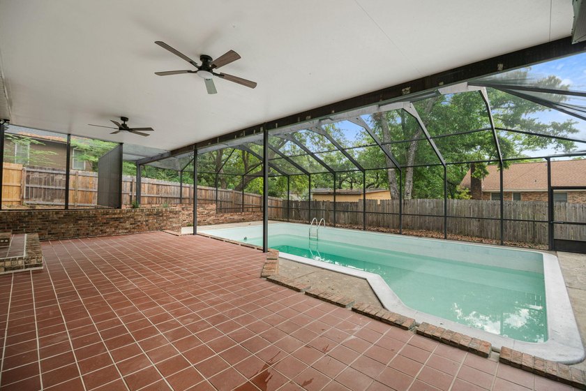 5720 Avenida Robledal - photo 11