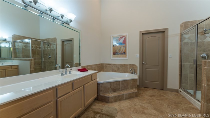 Come home to this inviting, welcoming villa at The Palms in Lake - photo 13