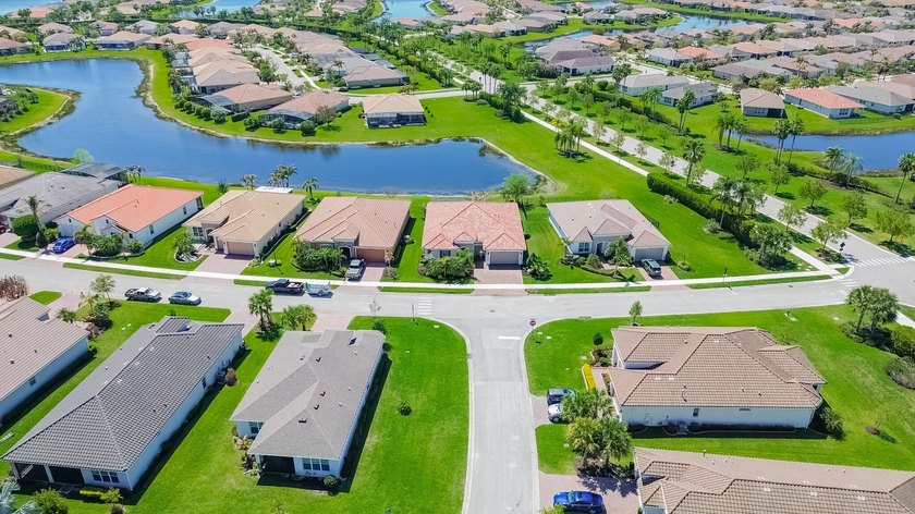 Enjoy refined waterfront living in Vitalia in this beautifully - photo 29