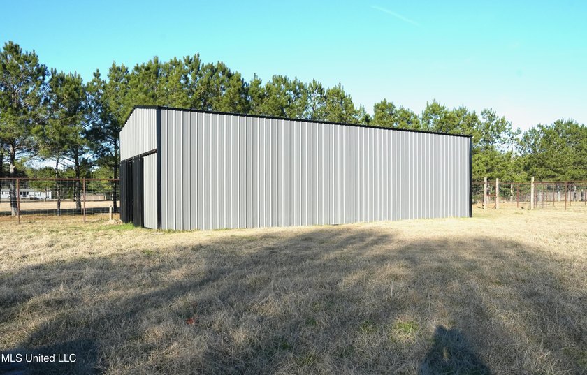 This exceptional 40+/- acre tract in Southwest Mississippi - photo 37