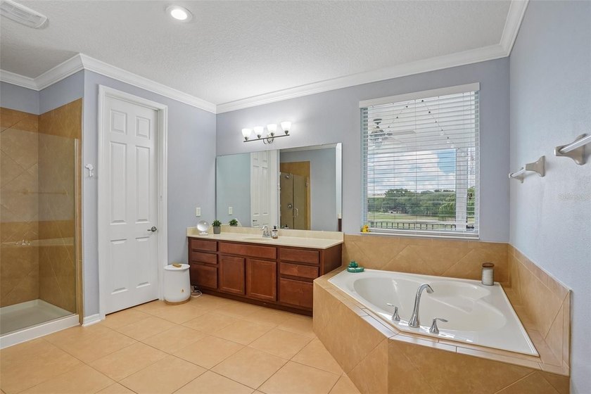 Under contract-accepting backup offers. OVERSIZED CUL-DE-SAC LOT - photo 23
