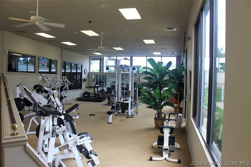 Gorgeous Walk-In Level Condominium with Elevator Access at the - photo 34