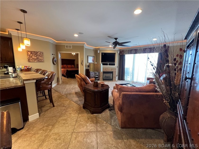 Gorgeous Walk-In Level Condominium with Elevator Access at the - photo 37