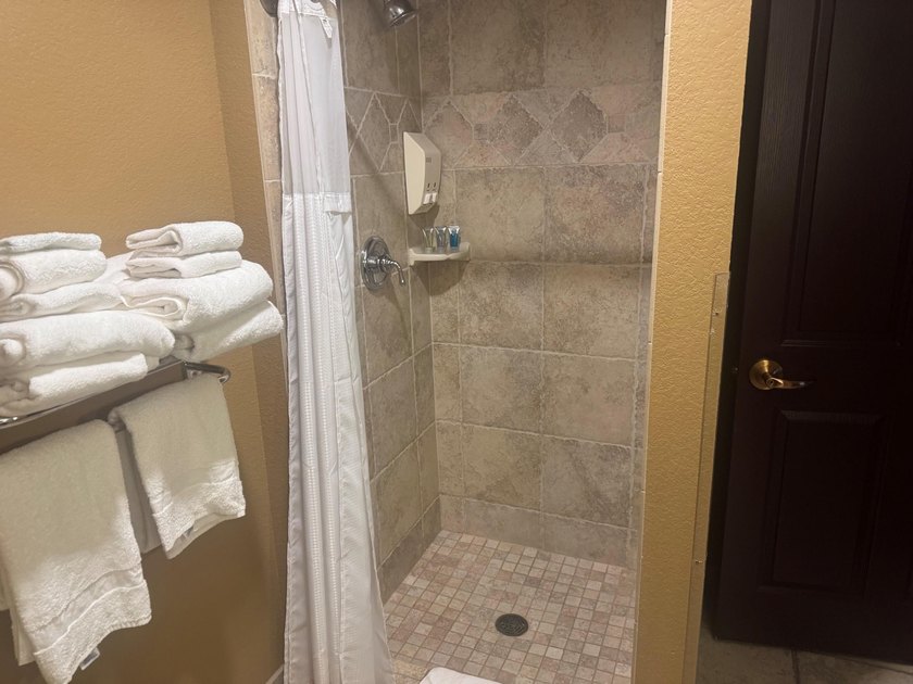 Exceptional value! This condo is located on the fourth floor at - photo 30