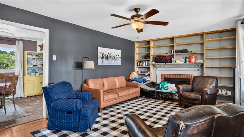 Discover the perfect blend of privacy, investment potential, and - photo 5