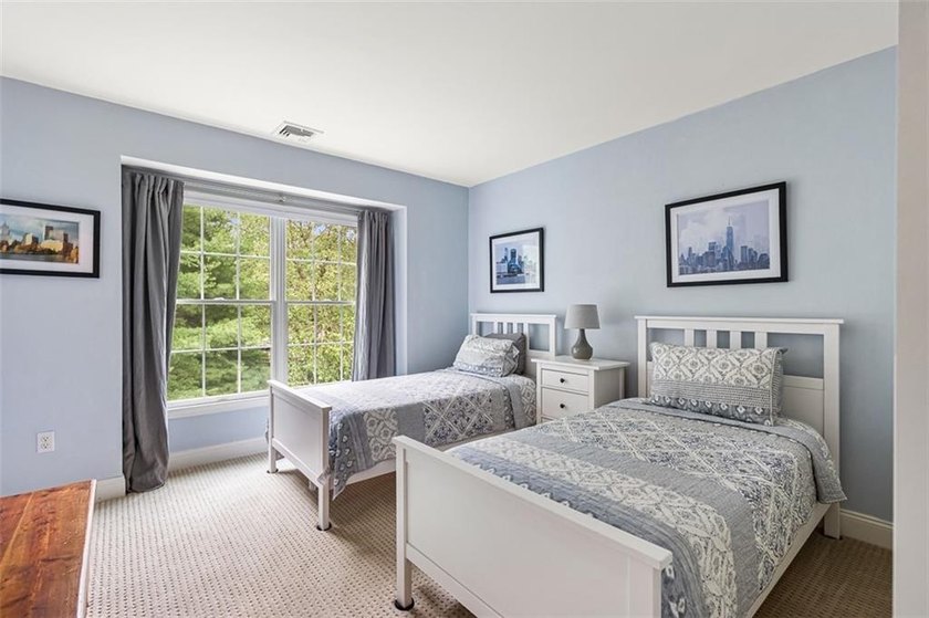 Located in the coveted Bristol Landing waterfront community, 2 - photo 19