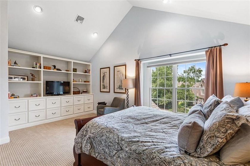 Located in the coveted Bristol Landing waterfront community, 2 - photo 21