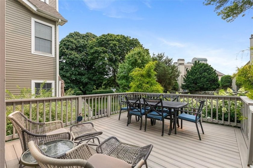 Located in the coveted Bristol Landing waterfront community, 2 - photo 27