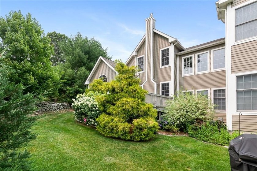 Located in the coveted Bristol Landing waterfront community, 2 - photo 28