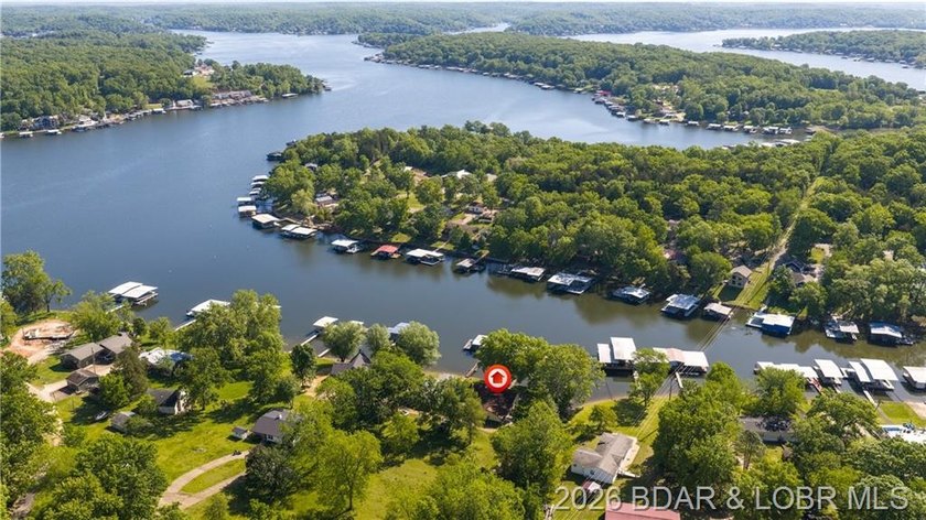 Do you need 1 level living on a nearly level lot? Price just - photo 32