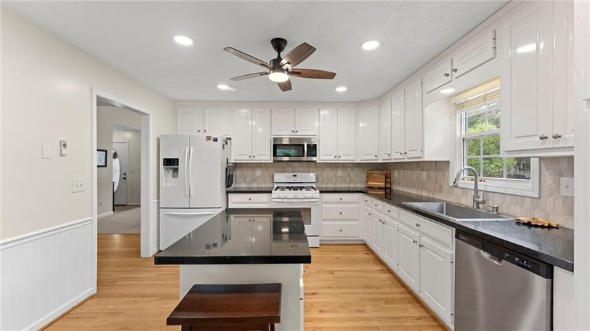 Welcome to 1086 Fieldstone Drive, an inviting ranch home in the - photo 12