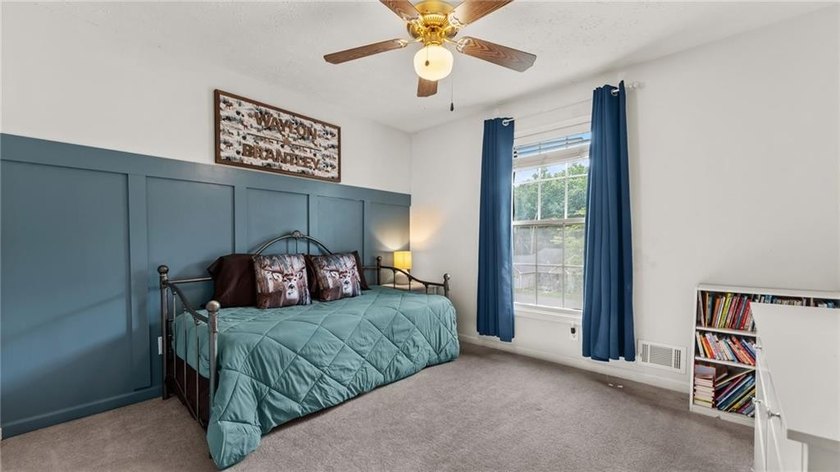 Welcome to 1086 Fieldstone Drive, an inviting ranch home in the - photo 27