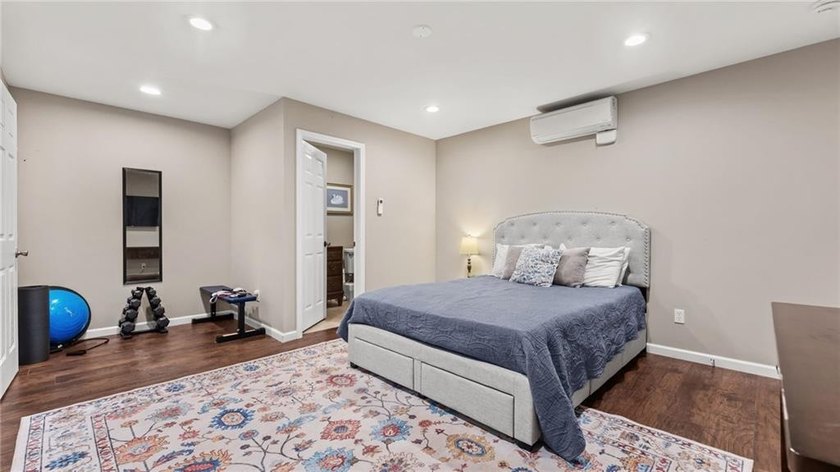 Welcome to 1086 Fieldstone Drive, an inviting ranch home in the - photo 33