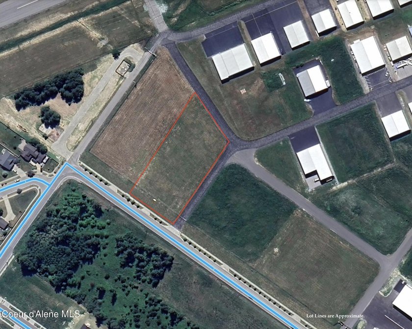 Rare opportunity to own 1.41 acres with gated access off of - photo 11