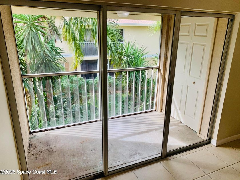 Experience comfort and convenience in this beautifully - photo 4