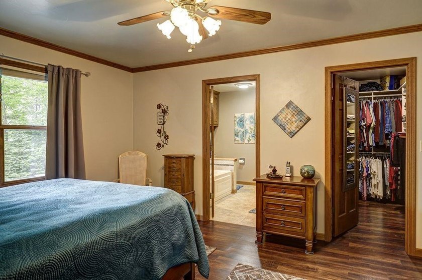 Lake living at its finest from this year 26yr old 4br-2.5 bath - photo 17