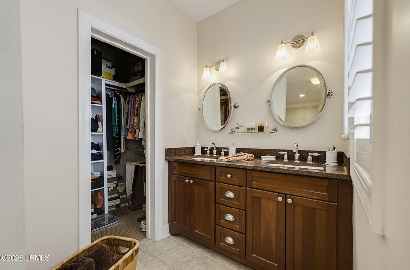 Welcome to 5 Clark St! This custom built golf cottage sits - photo 23