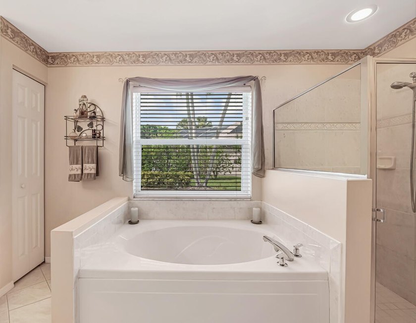 Rare opportunity to own one of the best locations in Corsica - photo 27