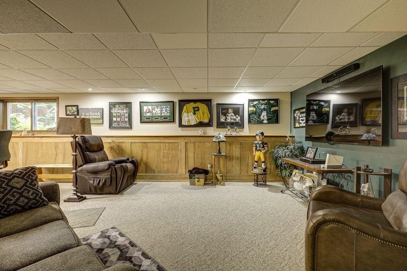 Lake living at its finest from this year 26yr old 4br-2.5 bath - photo 29