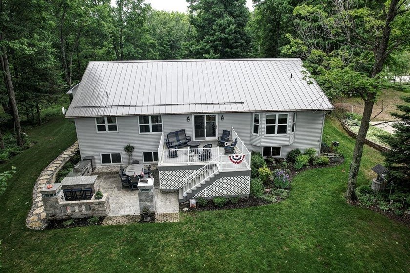 Lake living at its finest from this year 26yr old 4br-2.5 bath - photo 35